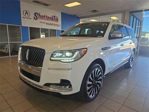 2023 Lincoln Navigator Black Label