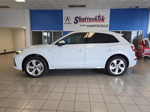 2023 Audi Q5 45 S line Premium Plus