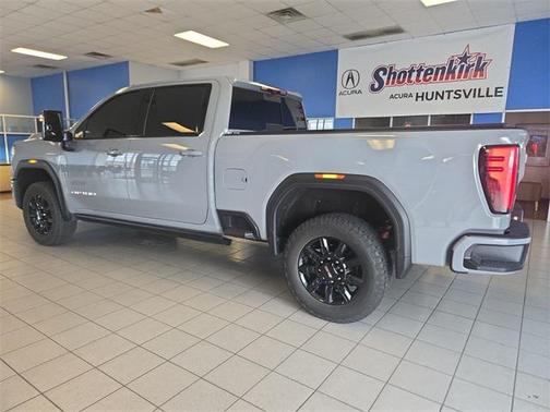 2024 GMC Sierra 2500 AT4