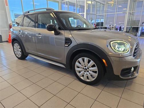 2018 MINI Countryman Cooper