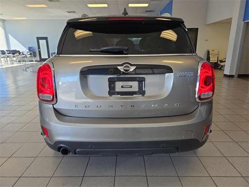2018 MINI Countryman Cooper