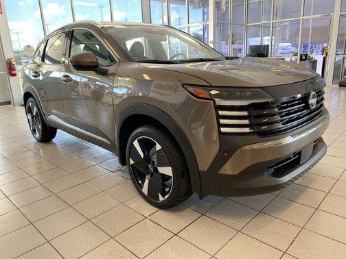 Canyon Bronze Metallic 2025 Nissan Kicks SR