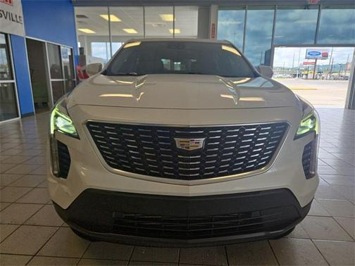 2022 Cadillac XT4 Luxury