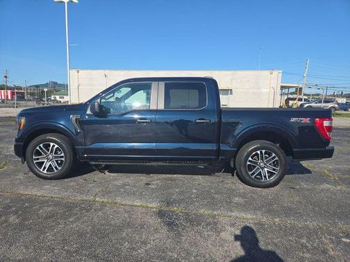ANTIMATTER BLUE METALLIC 2023 Ford F-150 XL