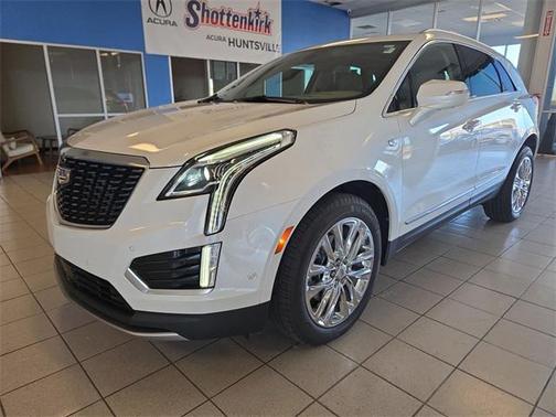 2022 Cadillac XT5 Premium Luxury