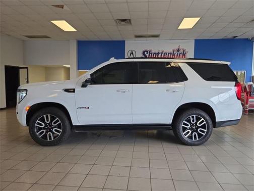2021 GMC Yukon 4WD AT4