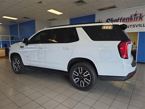 2021 GMC Yukon 4WD AT4