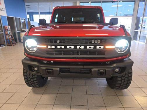 2023 Ford Bronco Black Diamond