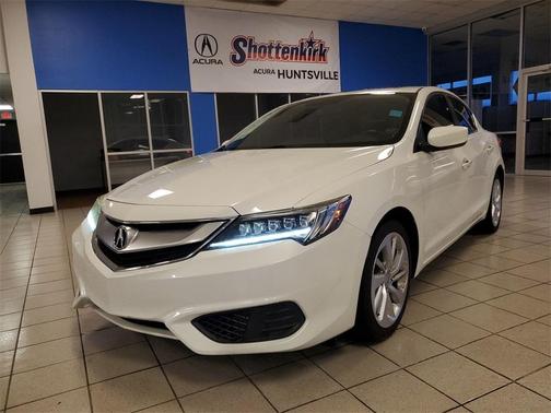 Photo 1 of 9 of 2017 Acura ILX Base