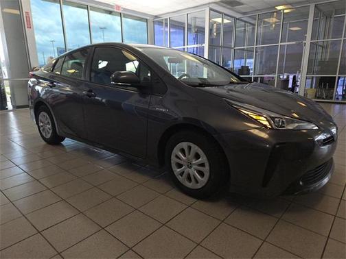 2022 Toyota Prius LE