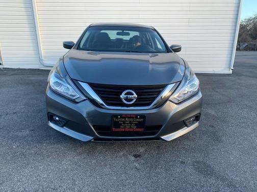 2016 Nissan Altima 2.5 SR