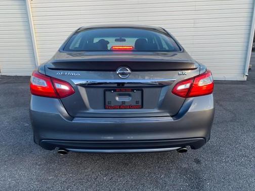2016 Nissan Altima 2.5 SR