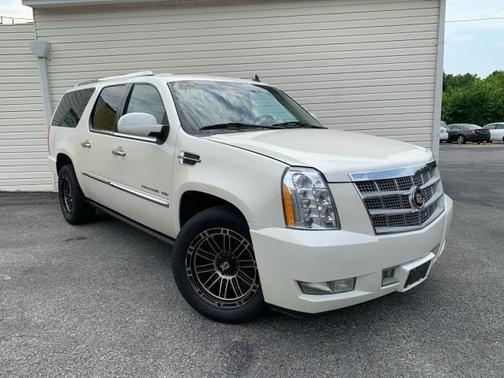 2014 Cadillac Escalade ESV Platinum Edition