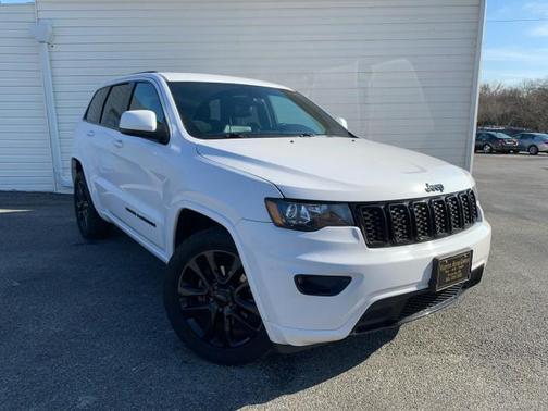 2017 Jeep Grand Cherokee Altitude