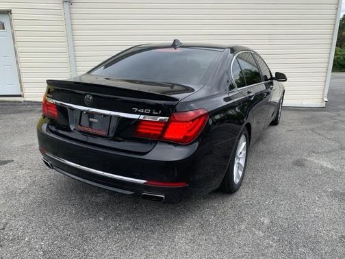 2013 BMW 740 Li
