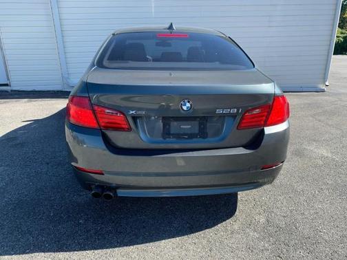2013 BMW 528 xDrive