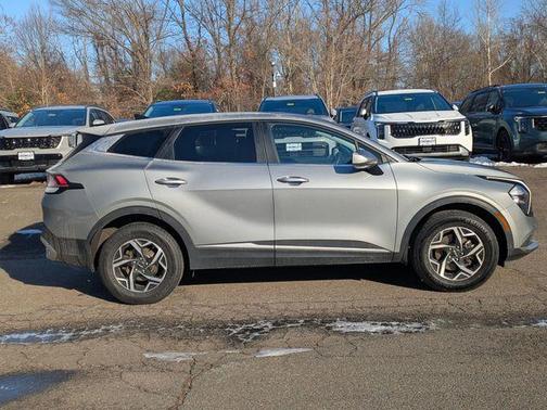 2023 Kia Sportage LX