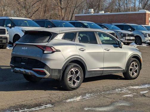 2023 Kia Sportage LX