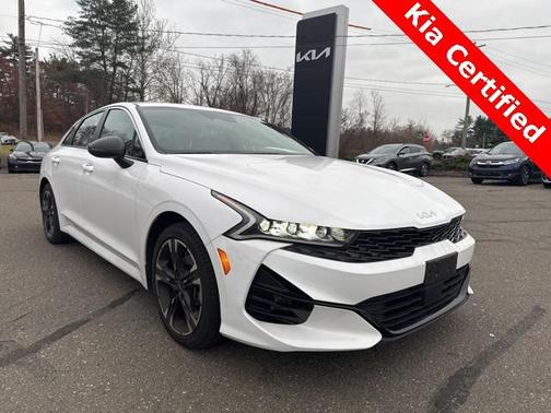 2024 Kia K5 GT-Line