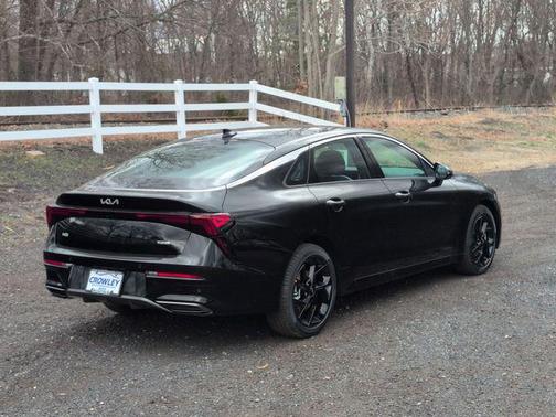 Aurora Black Pearl 2026 Kia K5 GT-Line