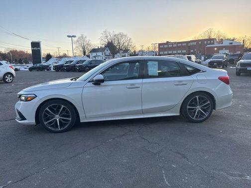 2024 Honda Civic Touring