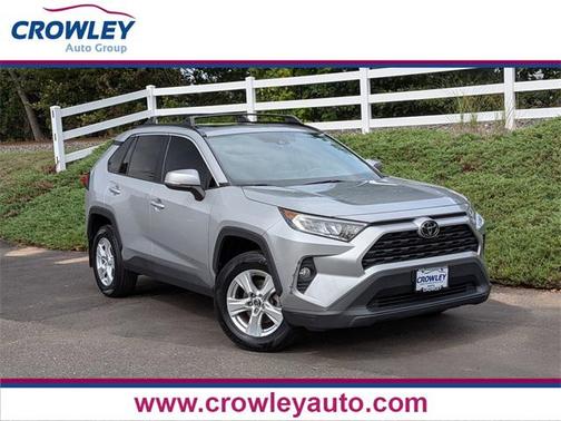 2020 Toyota RAV4 XLE