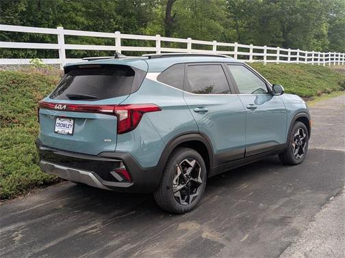 2025 Kia Seltos EX