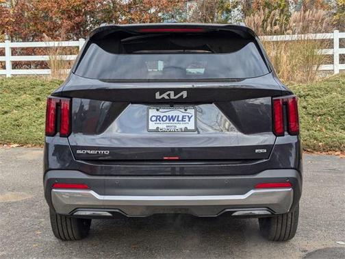 2025 Kia Sorento S
