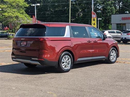 2022 Kia Carnival LXS