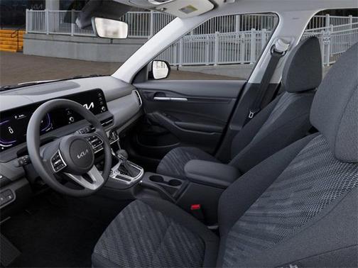 2025 Kia Seltos LX