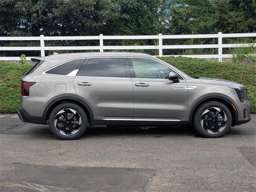 2025 Kia Sorento Plug-In Hybrid SX Prestige