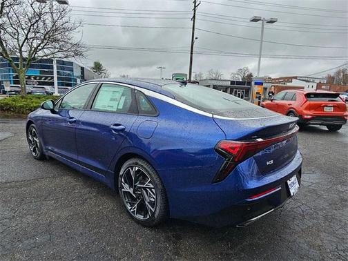 2025 Kia K5 GT-Line