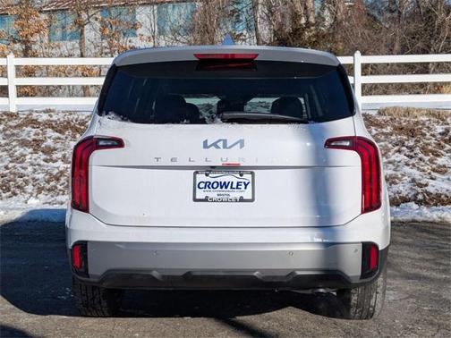 2025 Kia Telluride LX
