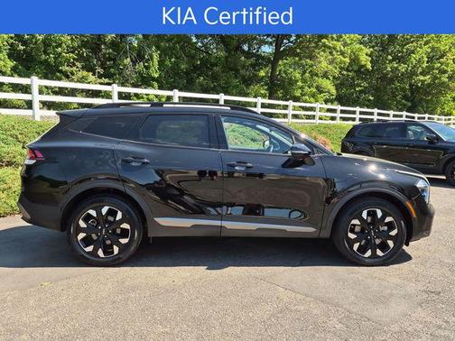 Ebony Black 2023 Kia Sportage X-Line