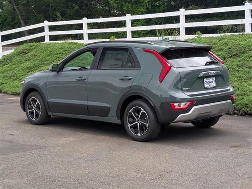 2025 Kia Niro EX