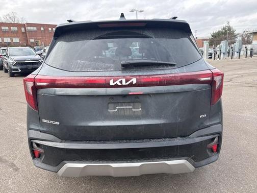 2024 Kia Seltos S