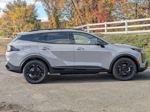 2026 Kia Sportage Plug-In Hybrid X-Line