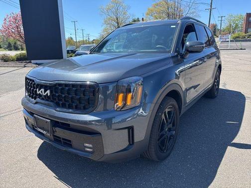 Gravity Gray 2024 Kia Telluride SX X-Line