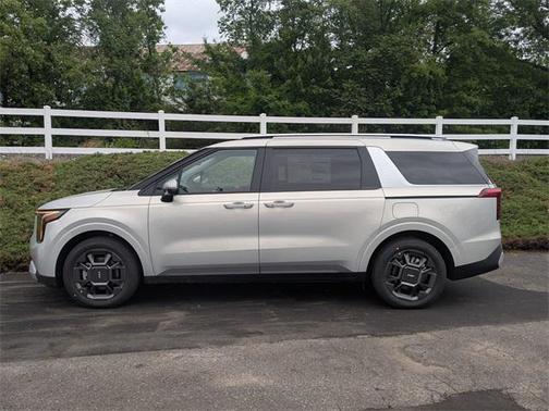 2025 Kia Carnival Hybrid EX