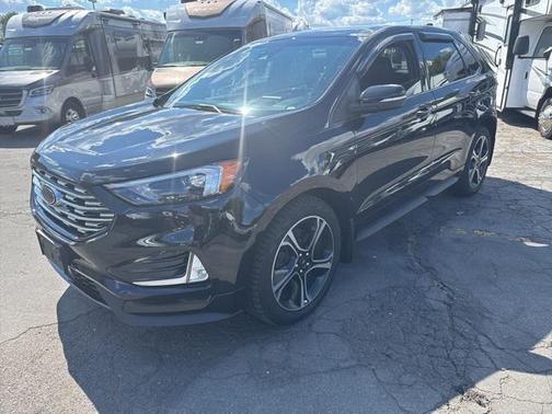 2021 Ford Edge ST