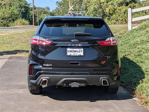 2021 Ford Edge ST