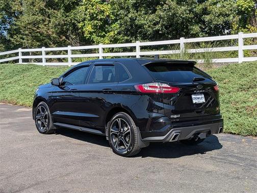 2021 Ford Edge ST