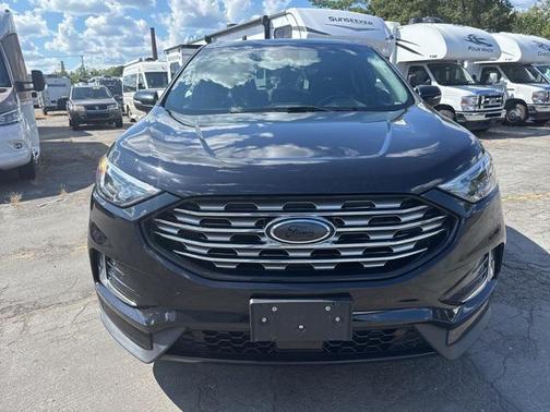 2021 Ford Edge ST