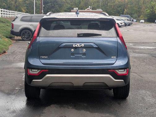 2025 Kia Niro Touring