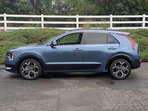 2025 Kia Niro Touring