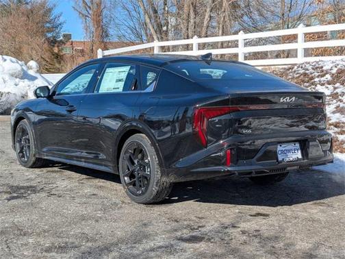 2025 Kia K4 GT-Line Turbo