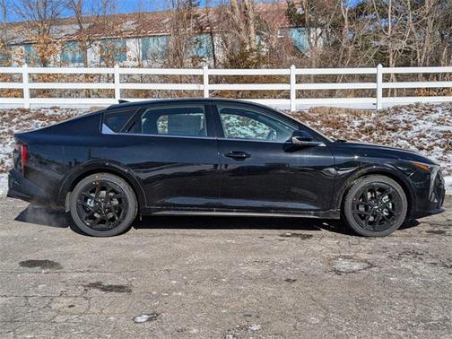 2025 Kia K4 GT-Line Turbo