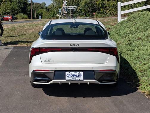 2025 Kia K5 LXS