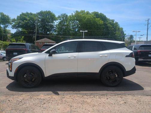 Snow White Pearl 2026 Kia Sportage Plug-In Hybrid X-Line