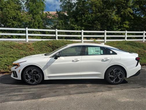 2025 Kia K5 GT-Line